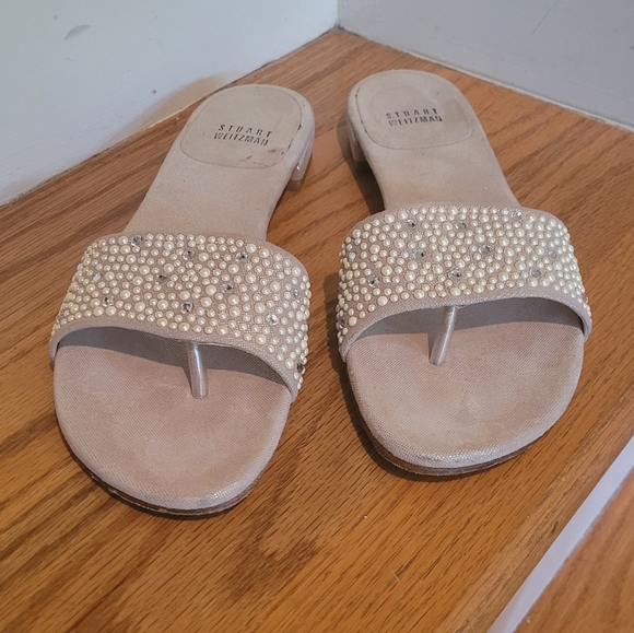 Stuart Weitzman Off White Sandals with White Beads & Silver Sequins - Picture 2 of 7